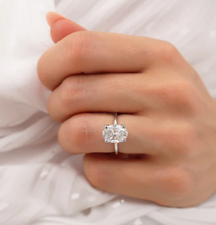 How to Buy a Stunning Engagement Ring Without Overspending How to Buy a Stunning Engagement Ring Without Overspending